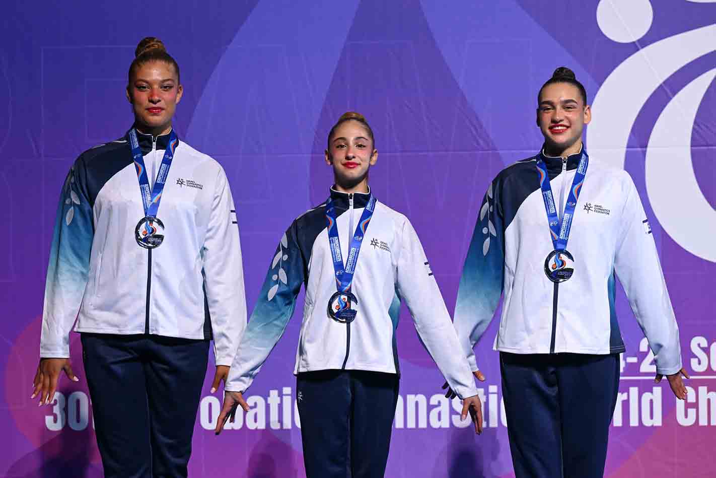 היסטוריה בפזארו: ישראל סיימה את אליפות העולם באקרובטיקה עם 8 מדליות