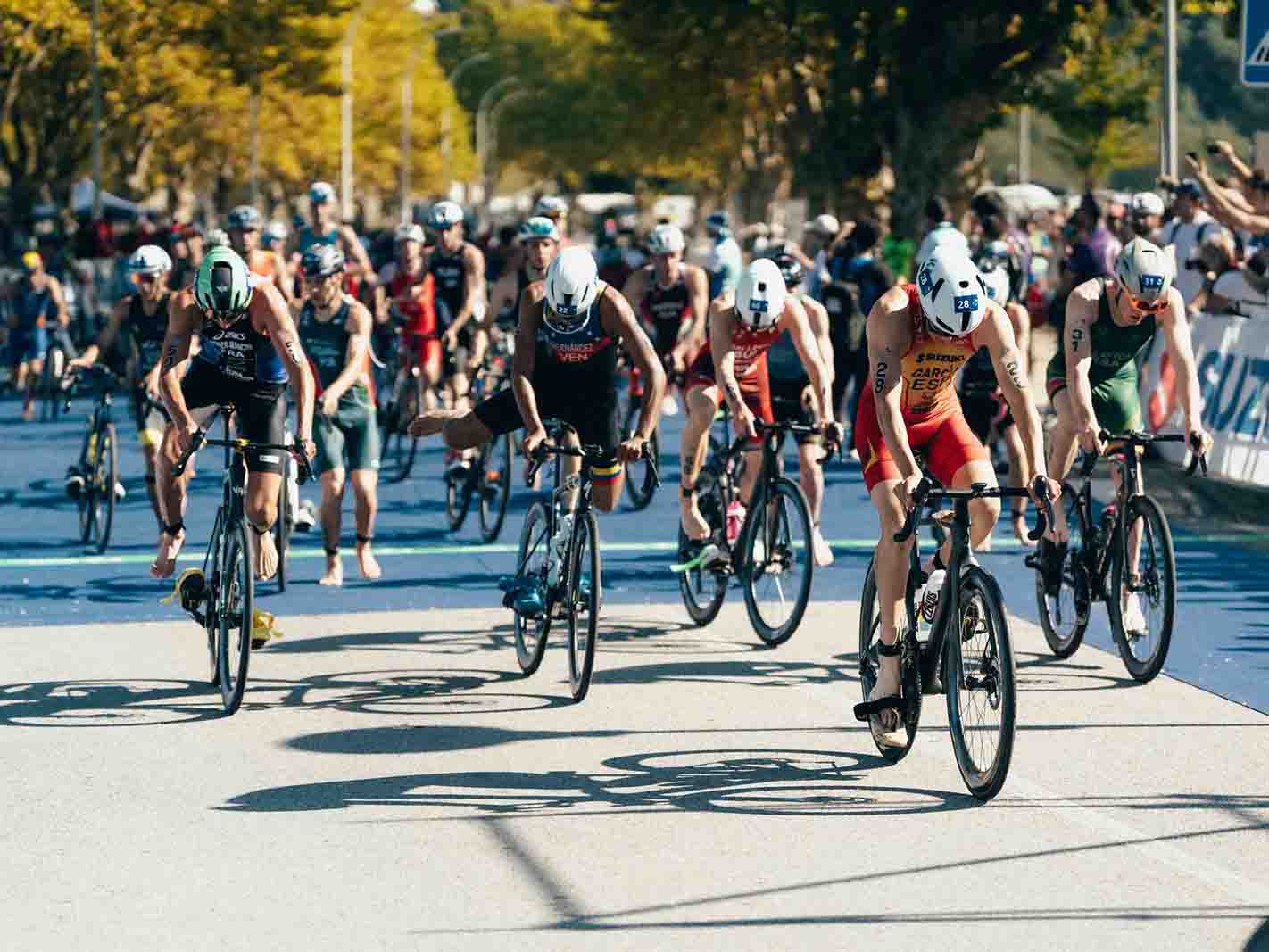 אליפות העולם לנוער בטריאתלון בספרד. צילום: World Triathlon